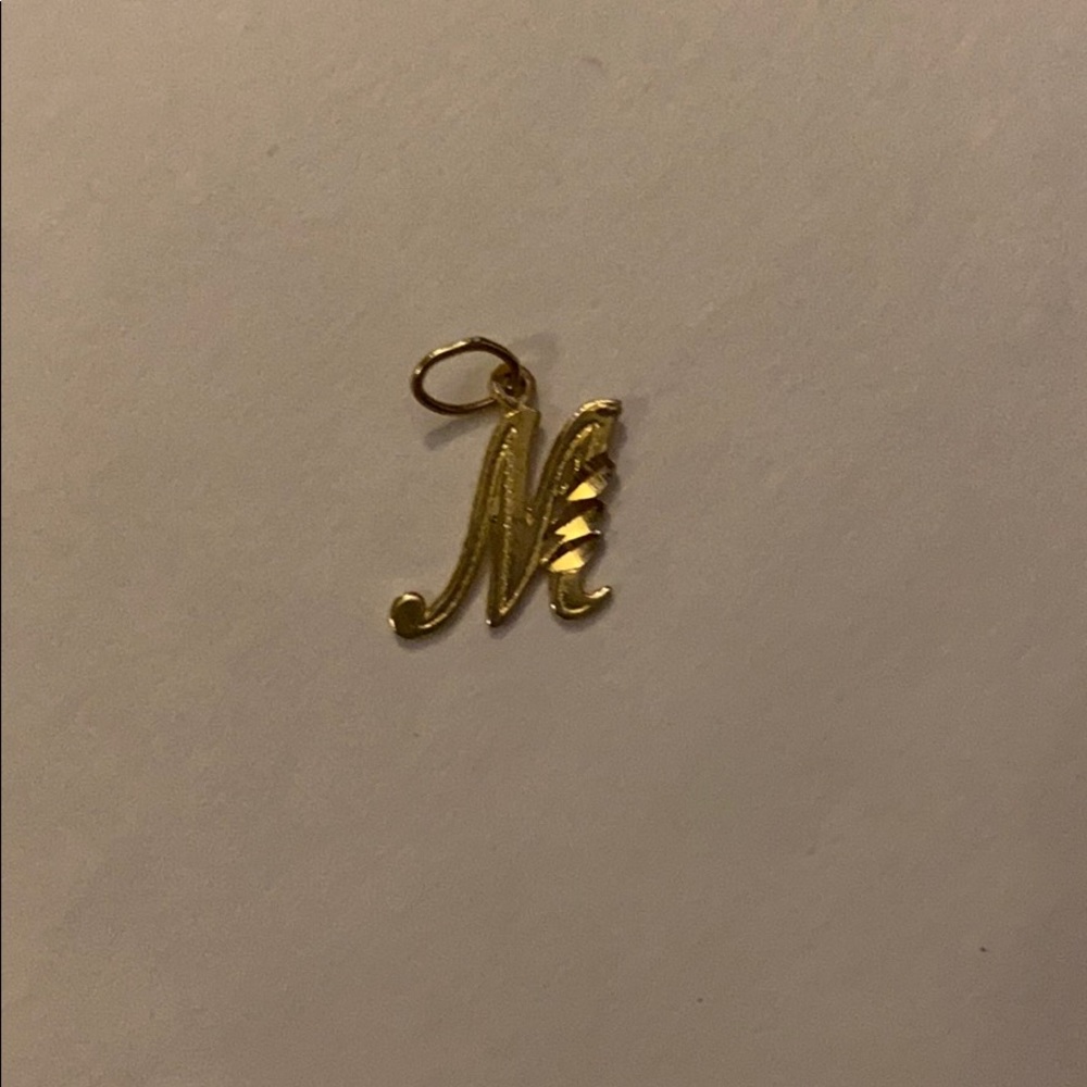 Gold pendant